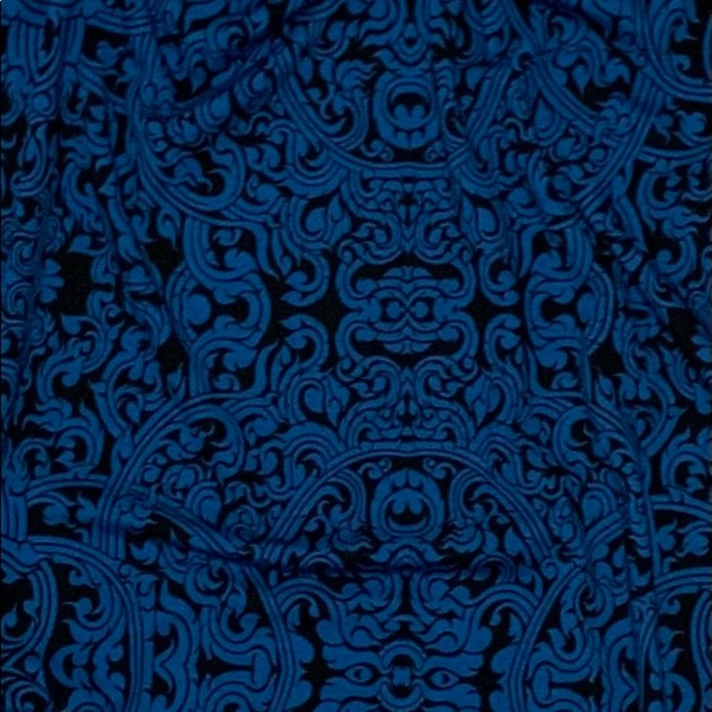 Medium LuLaRoe Irma - Picture 3 of 3